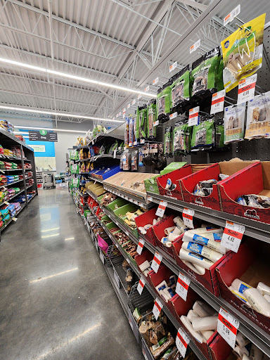 Pet Supplies Plus Greensboro Gallery - United States