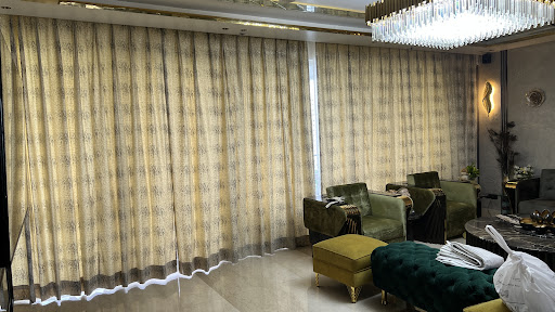 Gallery image 369