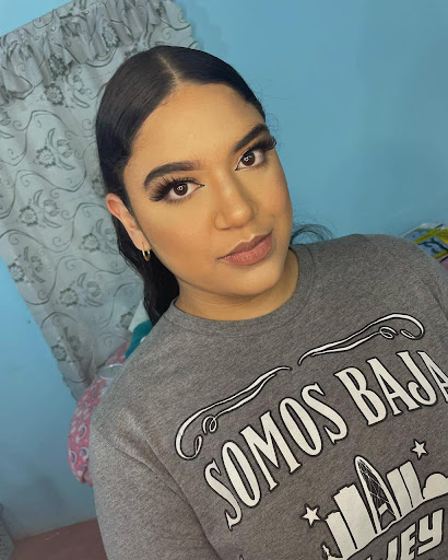 Más Que Bonita Studio - Thumbnail