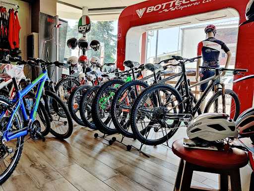 Pavanello cicli-moto Gallery - Italy