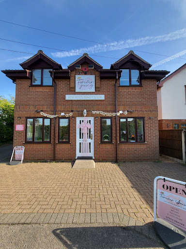 Forever Young Aesthetics Beauty & Skin Ltd