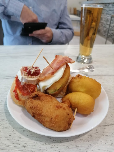 Bar Universitas - Thumbnail