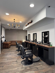 Photo n°2 de La Maison des Barbiers à Marseille (Salon de coiffure)