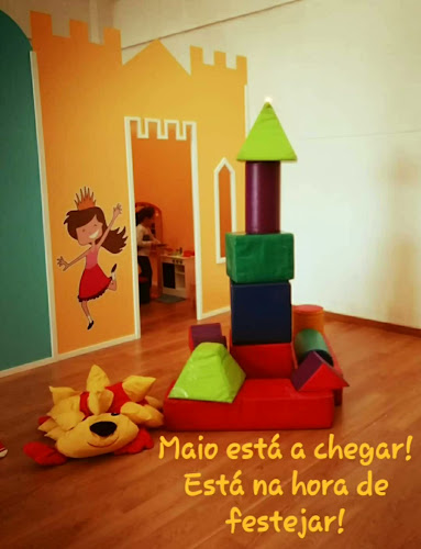 Play Kids Rainha Zona Industrial - Campo de futebol