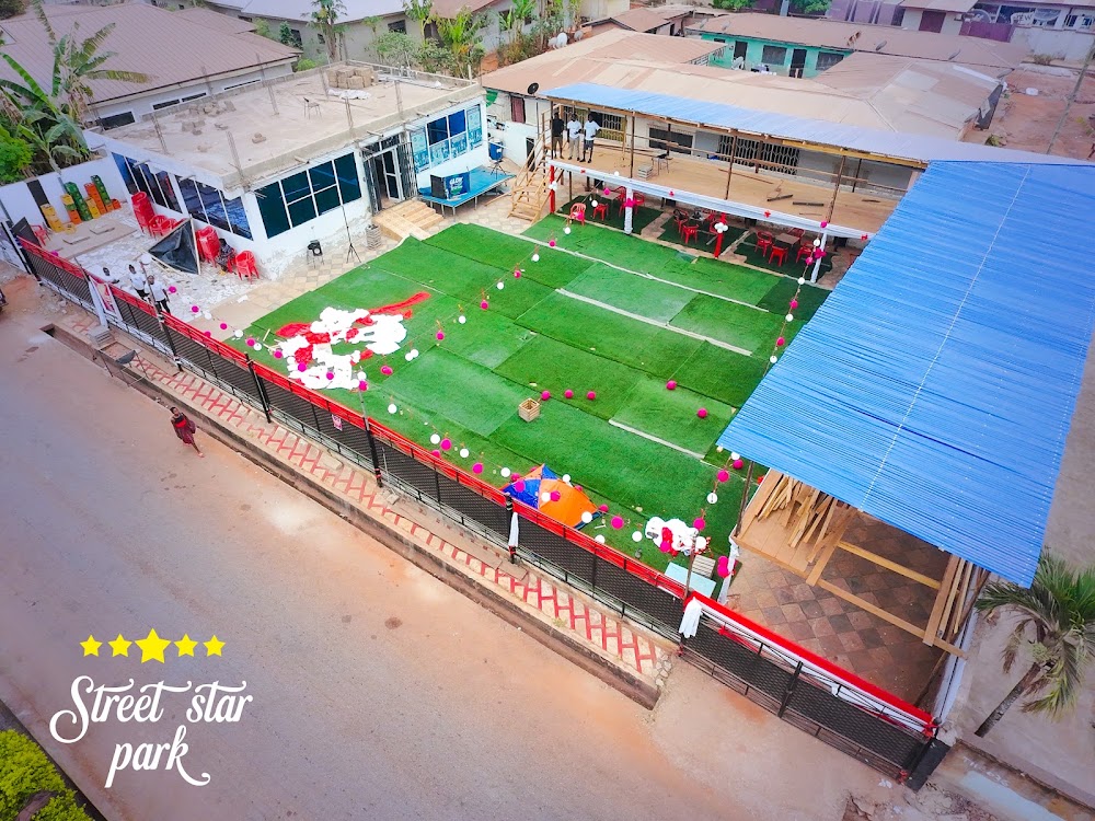 STREET STAR PARK