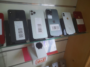 Photo n°3 de Bmobile Réparation iPhone à Lille à Lille (Imprimeur)