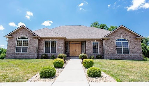 Toni Lucas ~ Toni's PREMIER REALTY GROUP by Worth Clark Realty, Edwardsville IL