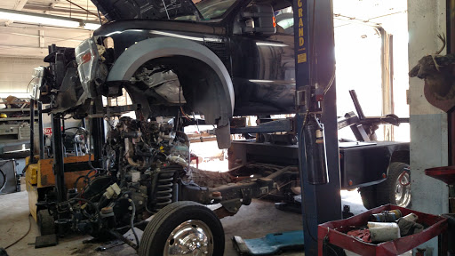 Chizzy's Truck & Auto Repairs Gallery - United States