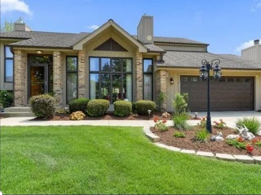 Aurica Burduja - @xhomesrealty