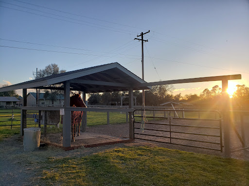 Lockewood Stables - Thumbnail