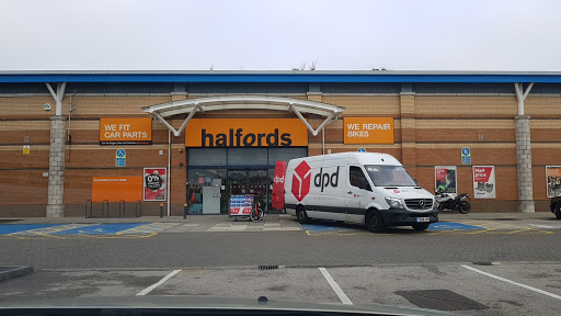 Halfords - Blackpool