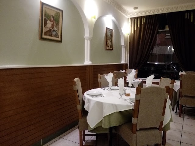 Restaurant Layalina