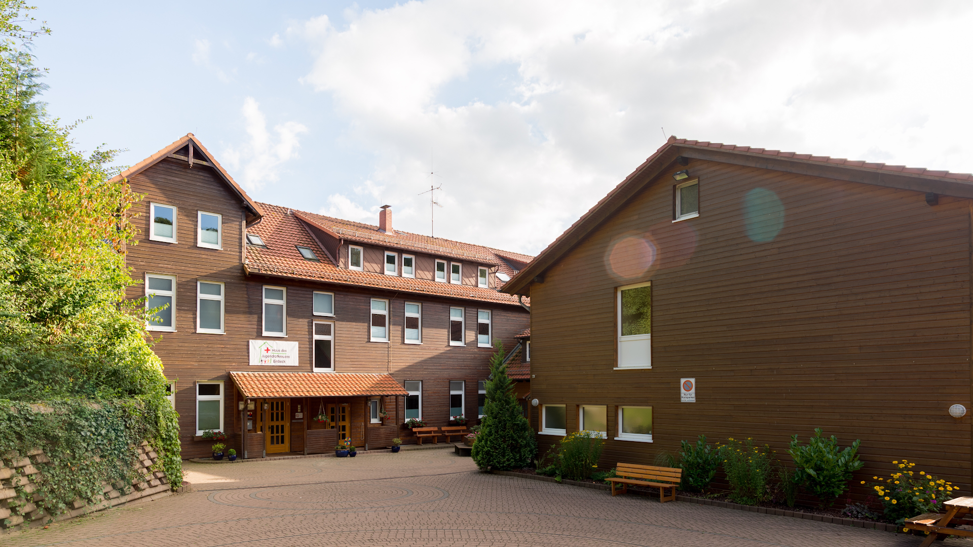 Haus des Jugendrotkreuzes - DRK Landesverband Niedersachsen e.V.