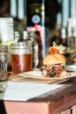 Garlic Shack by null