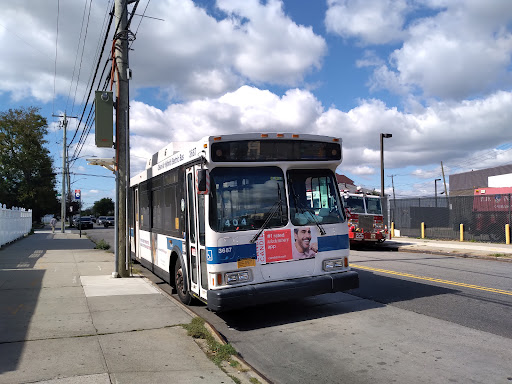 Rockaway Park Newport Av/Beach 116 St