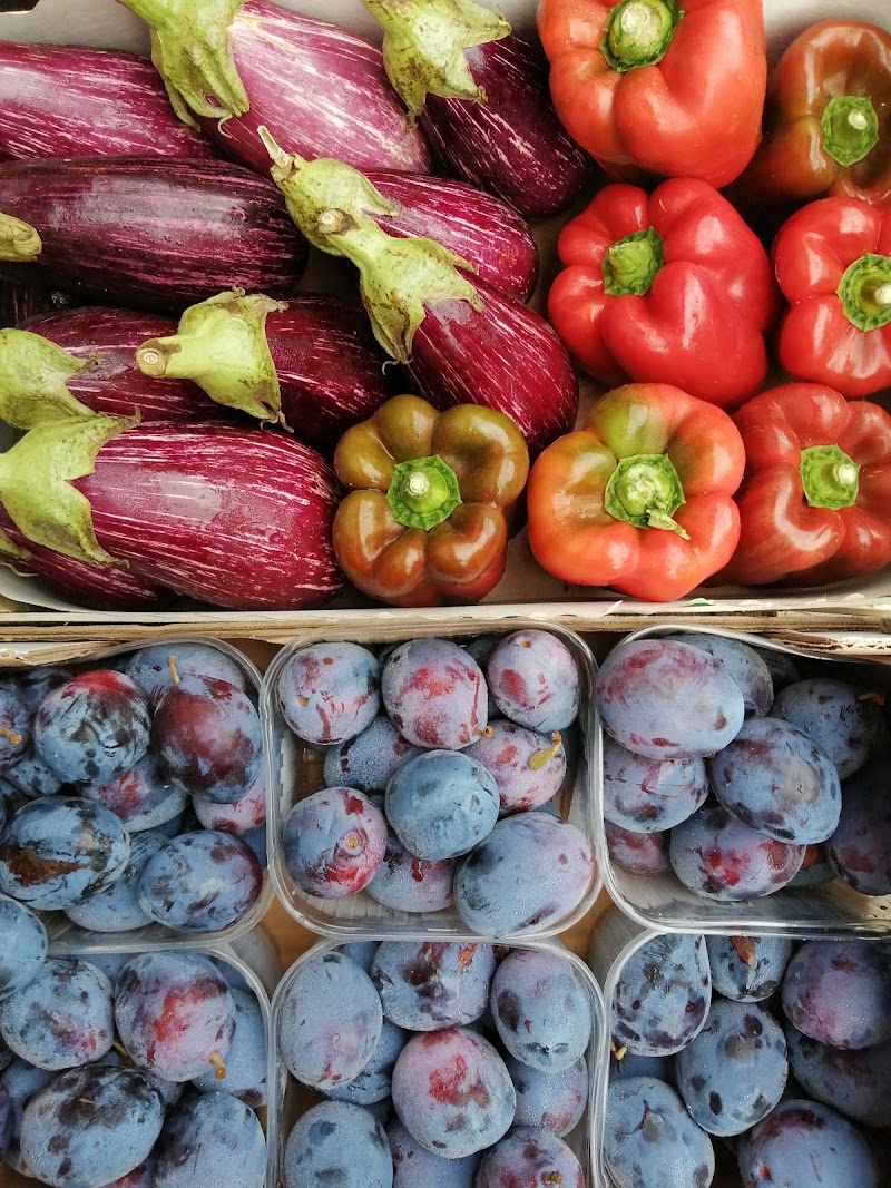 Middle Lane Market photo 2