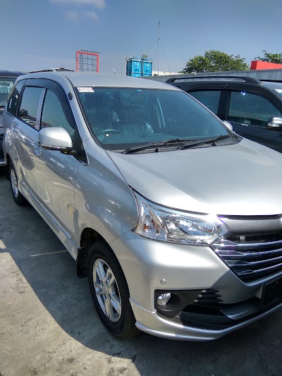 Photos of Sales Daihatsu Astra : Rade Pardede