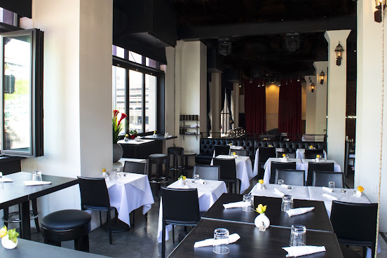 Hill Street Bar & Restaurant by null