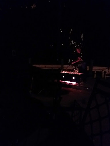 Nicky's Bar - Visual