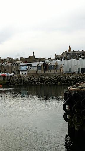 Fraserburgh Harbour Lighthouse - Thumbnail