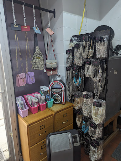 T&D VIP BOUTIQUE Gallery - United States