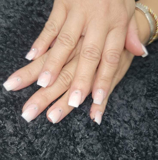Magnifique Nail Spa - Thumbnail