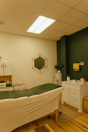 Ebb & Flow Skin Wellness - Thumbnail