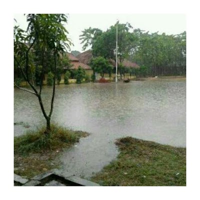 Photos of SMA Negeri 1 Kramat