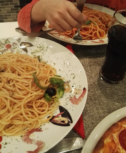 Pizzeria & Eiscafe Aroma - Thumbnail