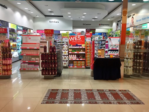 Watsons Citra Grand Cibubur, Author: Tamtomo Daniswara