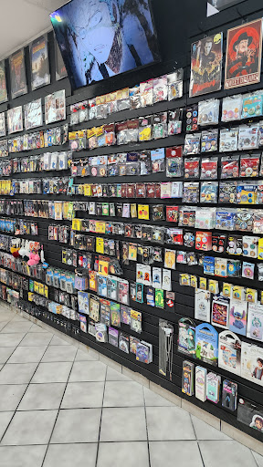 Pop Vault (Village @ Glynn Place, Publix Plaza) - Thumbnail