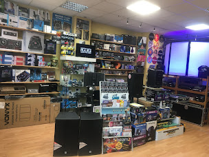 Photo n°2 de MGME Evreux / Le Disquaire d'Evreux à Évreux (Service de location de matériel de soirée)