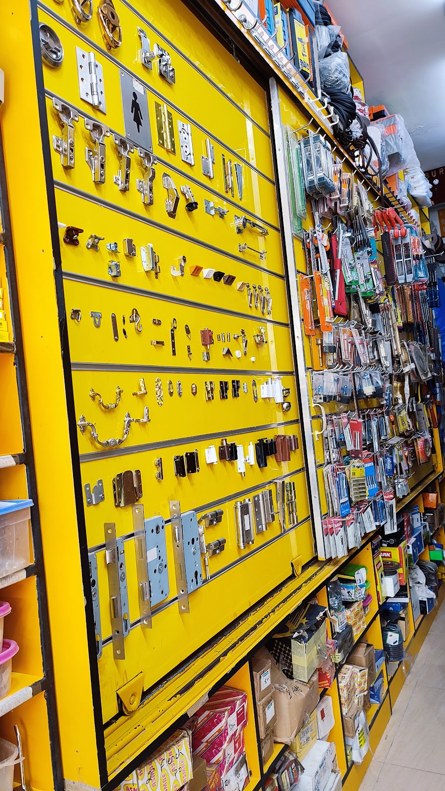 AQMAR HARDWARE TRADING - صورة 2