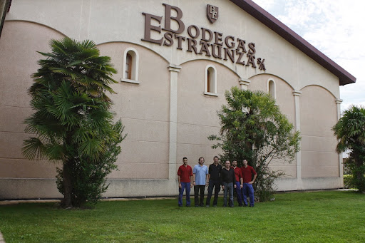 Bodegas Estraunza - Visual