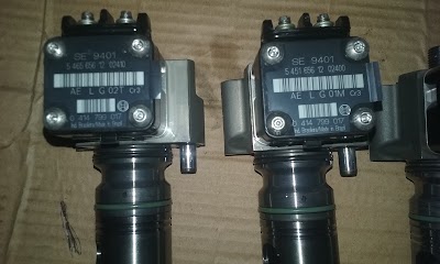 Photos of Murrays Freightliner, Sterling, Western Star