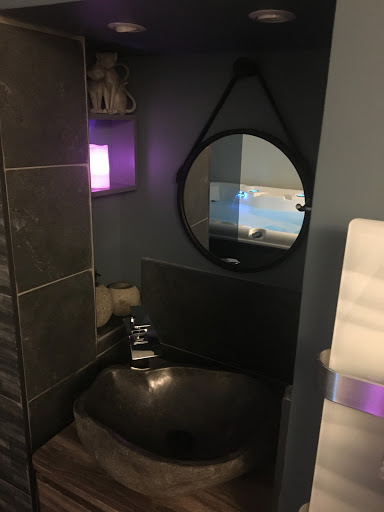 Bulle de Rêves - Chambre d'hôtes avec spa privatif Gallery - France