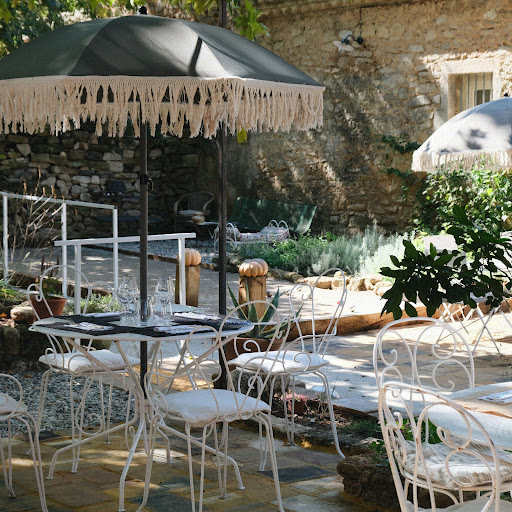 Photo 5 - Cacha Restaurant