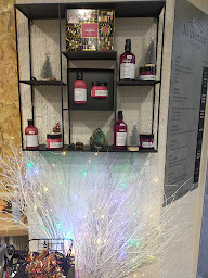 Photo n°15 de JOUVENCE COIFFURE à Dijon (Magasin de produits de beauté)