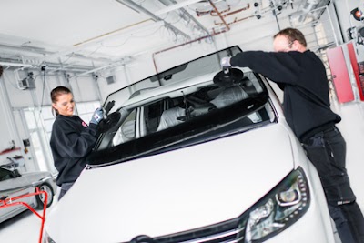 Photos of Riis Autoglass