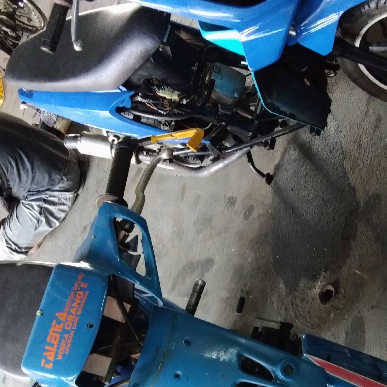 Talenta Motor Sport Bengkel Sepeda Motor