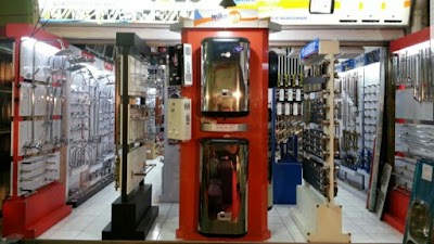 home-goods-store