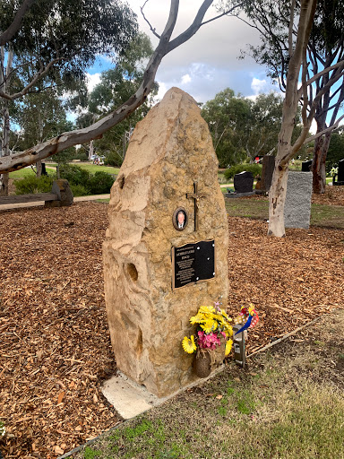Castagna Monuments Gallery - Australia