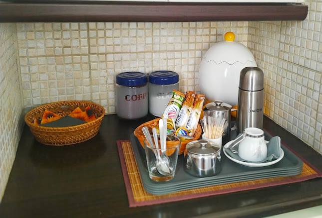 Καστοριάς 8 Λαγονήσι, Καλύβια Θορικού 190 10