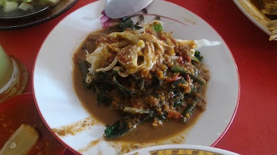 Photos of Rumah Makan Kepala Ikan Mayong + Pecal