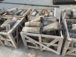 Photo n°8 de Rubis Matériaux - Tout Faire à Saint-Laurent-des-Arbres (Fournisseur de fenêtres)