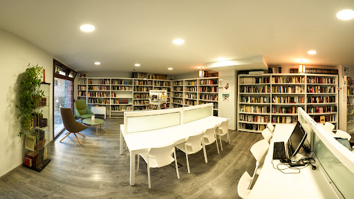 Biblioteca Pública Municipal de Villanúa