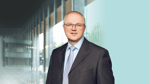 Württembergische Versicherung: Josef Groitl