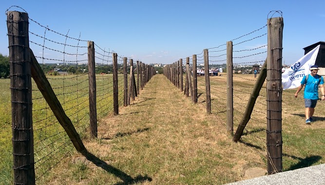 Municipal cemetery Majdanek, Author: Rumata D'Estor