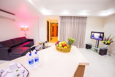 Photos of Nascent Gardenia Suites (Embassies, Clubs, Lakes & Parks surround)