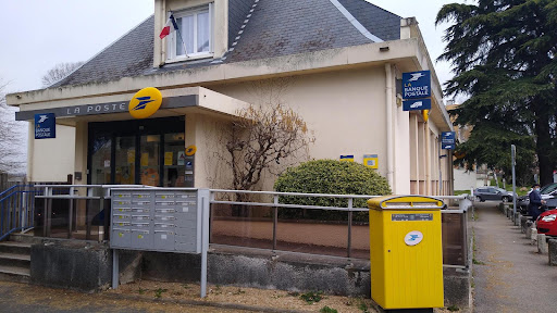 Photo de La Poste Agence Communale à Saint-Just-le-Martel (87590)